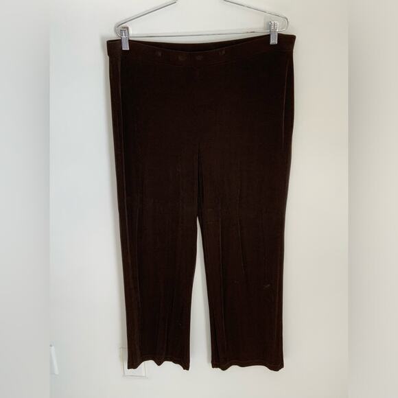 Chico’s Traverlers brown pants‎ short - Picture 1 of 5